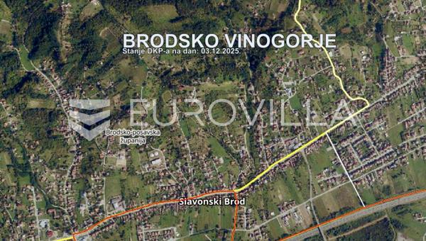 Slavonski Brod, terreno edificable de 2.500 m² en el barrio de Rozinka