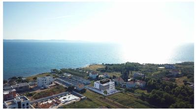 Privlaka, modern two-bedroom apartment with garden in an excellent location, NEW BUILDING