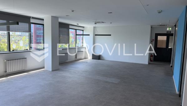 Zagreb, Radnička, moderan poslovni prostor 496,80 m² na 3. katu poslovne zgrade