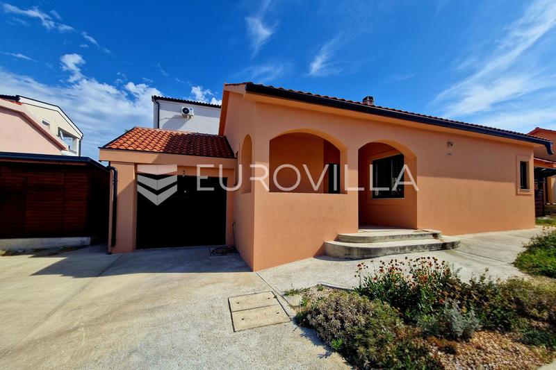 Vir, Detached House with Garage and Mediterranean Garden, Only 120 m from the Sea - 6