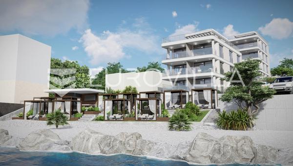 Trogir, appartement met twee slaapkamers, eerstelijns aan zee