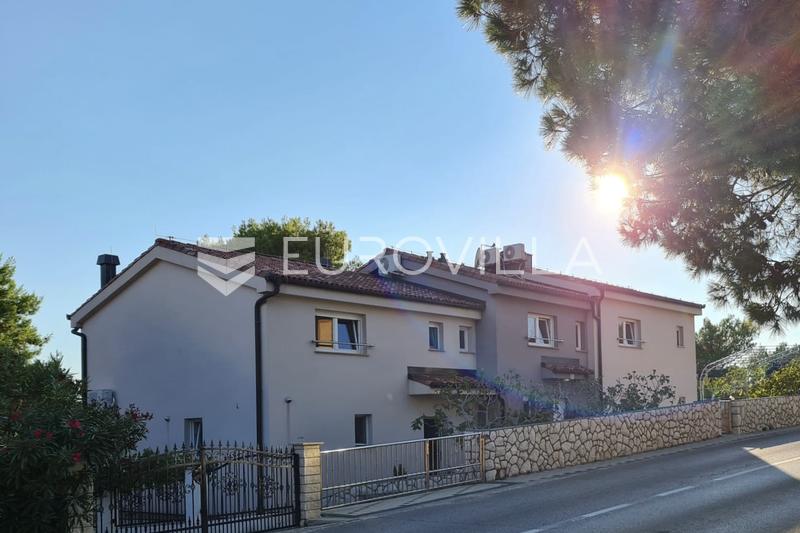 Rab, Barbat, new house, 100 m from the sea