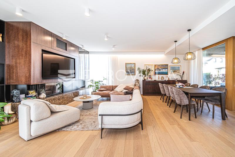 Zagreb, Zelengaj, apartamento de lujo de dos dormitorios en una villa urbana, 200 m² - 2