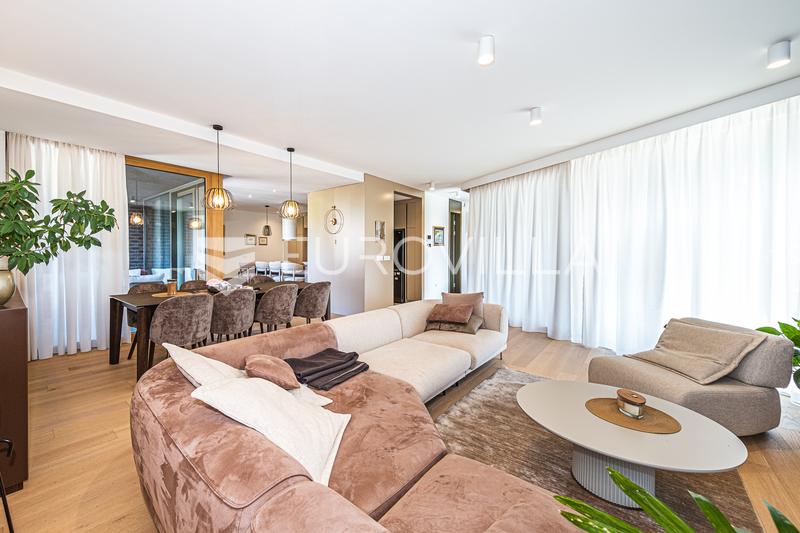 Zagreb, Zelengaj, apartamento de lujo de dos dormitorios en una villa urbana, 200 m² - 4
