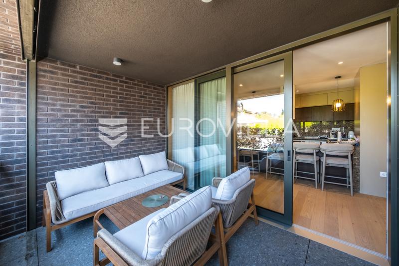 Zagreb, Zelengaj, apartamento de lujo de dos dormitorios en una villa urbana, 200 m² - 7