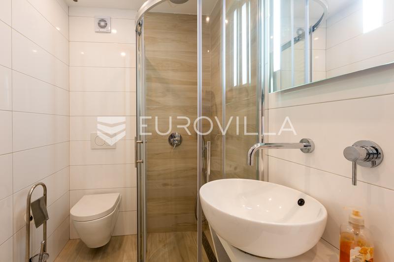 Istria, Medulin, Pomer, apartamento en alquiler a largo plazo en las inmediaciones del puerto deportivo, privado - 11