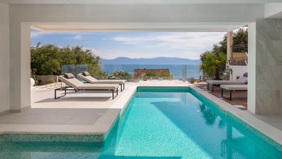 Podaca, villa de luxo em uma localização ideal.