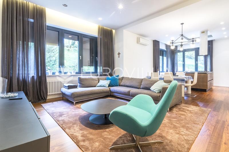 Salata, Novakova, luksuriøs treromsleilighet 103 m² med garasje - 1