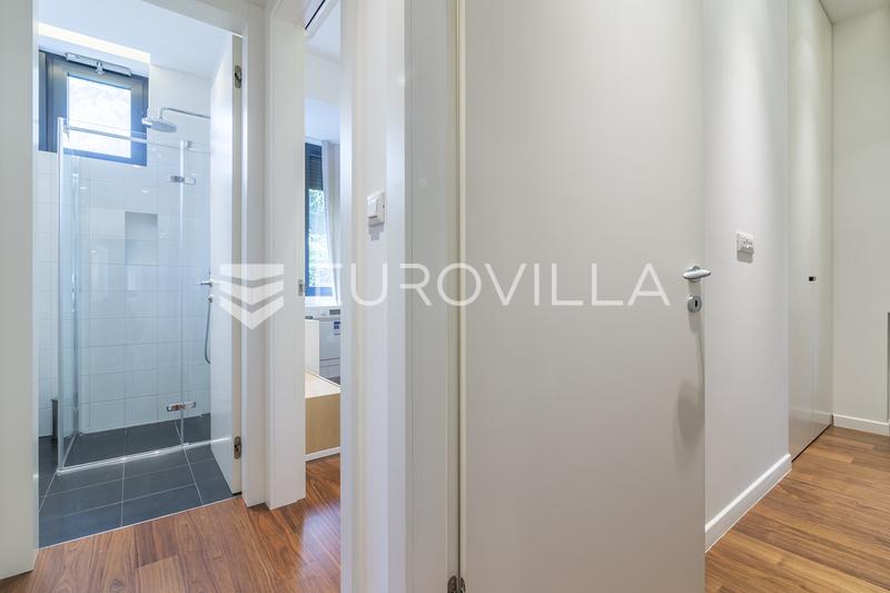 Salata, Novakova, luksuriøs treromsleilighet 103 m² med garasje - 14