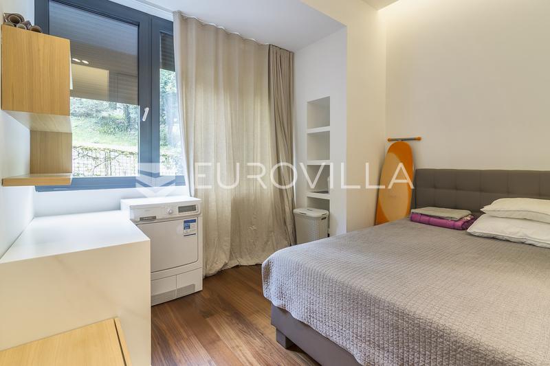 Salata, Novakova, luksuriøs treromsleilighet 103 m² med garasje - 11