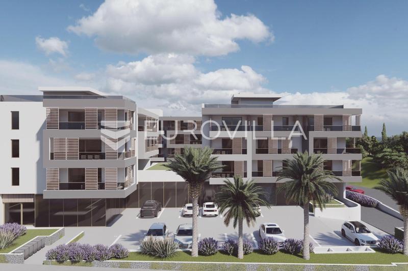 Split, Podstrana | one-bedroom apartment on the first floor with a garage parking space