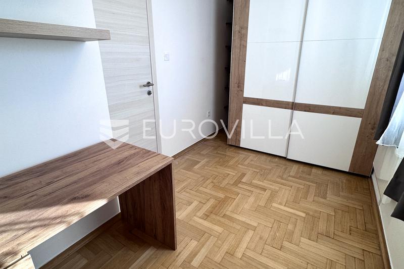 Zagreb, Ivanečka ulica, prekrasan novouređen trosoban stan