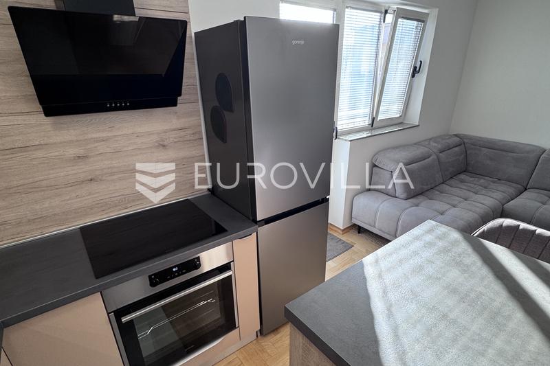 Zagreb, Ivanečka ulica, prekrasan novouređen trosoban stan