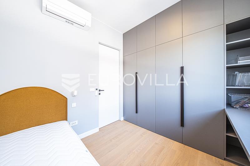 Zagreb, Sveti Duh, güzel dört yatak odalı daire, net taban alanı 135 m² - 14