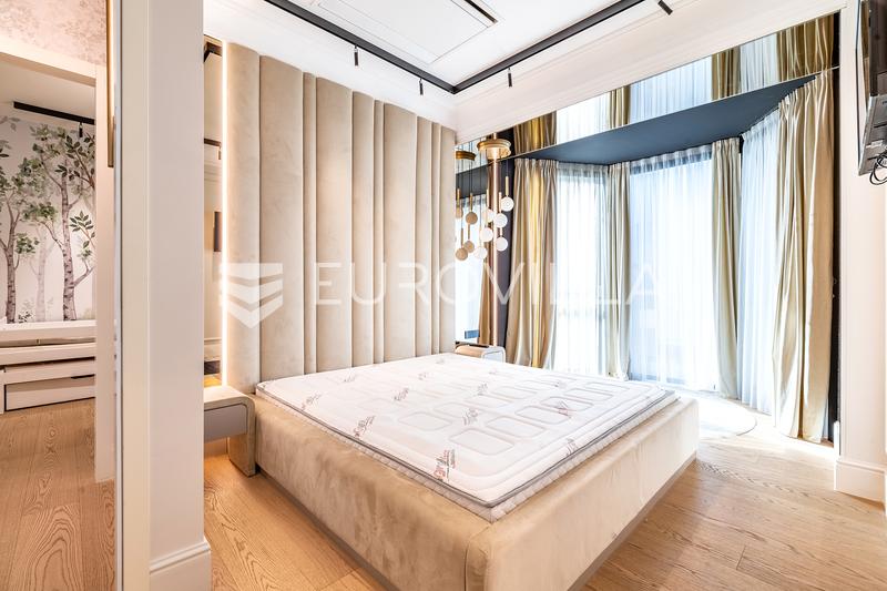 Zagreb, centar, četverosoban lusuzan stan, 136 m² - 9