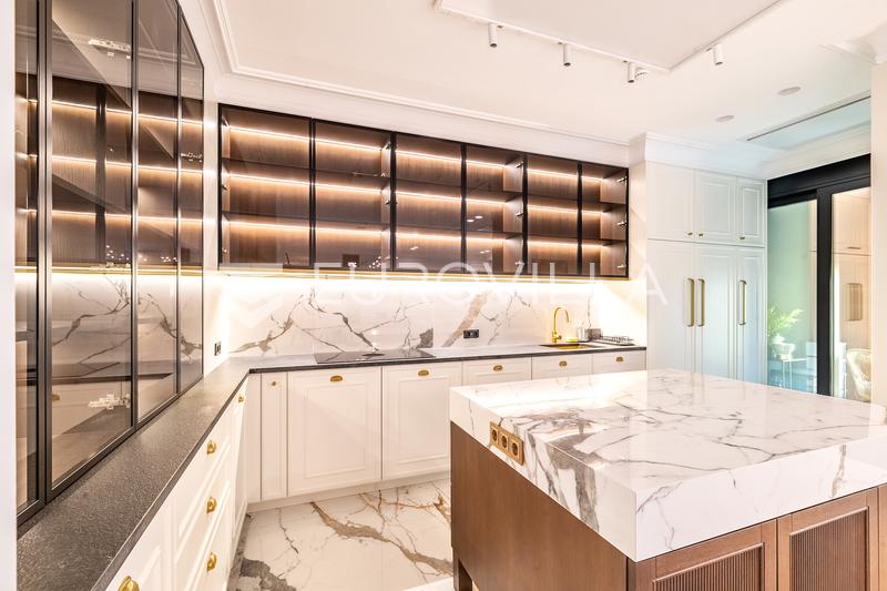 Zagreb, centar, četverosoban lusuzan stan, 136 m² - 5