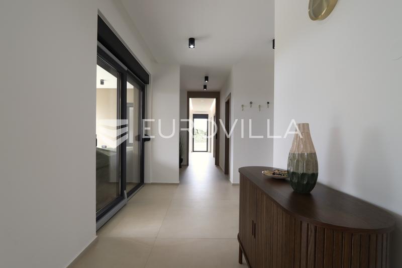 Istra, Galižana, čudovita pritlična hiša velikosti 152 m² z ogrevanim bazenom in tlemi v oljčnem nasadu. - 12