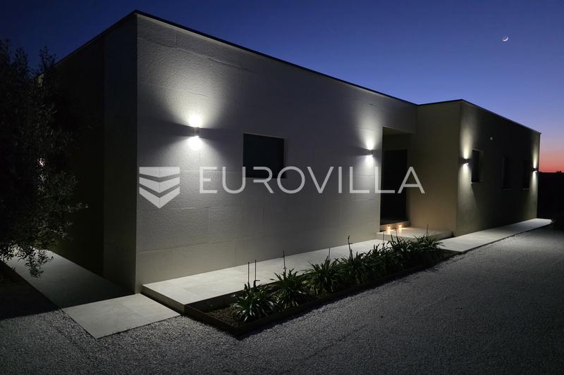 Istra, Galižana, čudovita pritlična hiša velikosti 152 m² z ogrevanim bazenom in tlemi v oljčnem nasadu. - 37