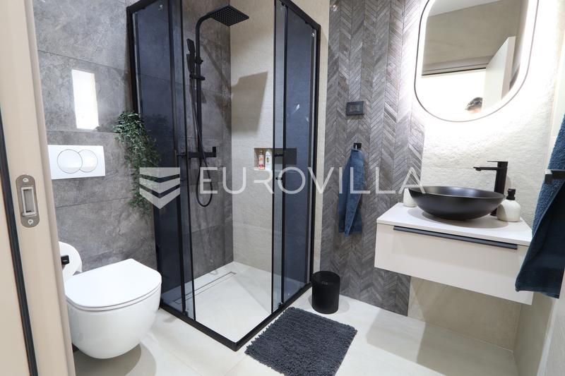 Istra, Galižana, čudovita pritlična hiša velikosti 152 m² z ogrevanim bazenom in tlemi v oljčnem nasadu. - 13