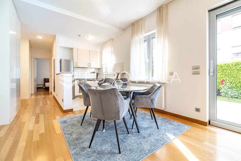 Babonićeva, prekrasan dvosoban stan s vrtom 60 m²