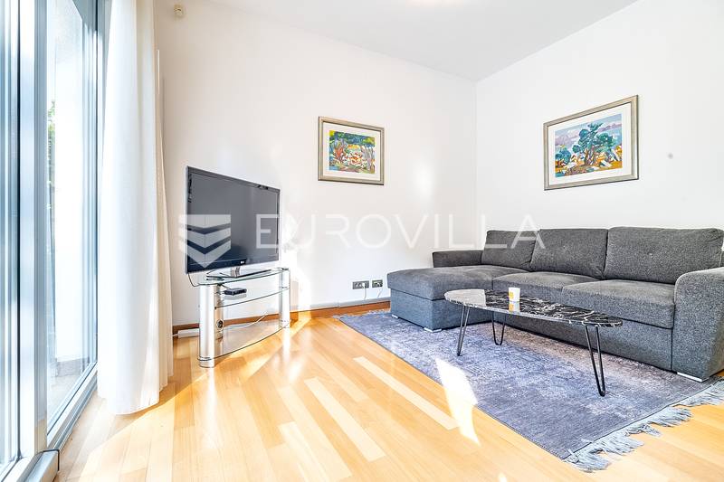 Babonićeva, prekrasan dvosoban stan s vrtom 60 m²