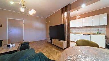 Osijek, Gornji grad/Centar, Dreizimmerwohnung, 2. Stock, Aufzug