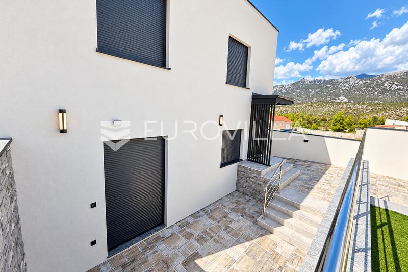 Zadar, Rovanjska - appartement moderne de deux chambres en rez-de-chaussée avec terrasse et vue panoramique sur la mer - 12