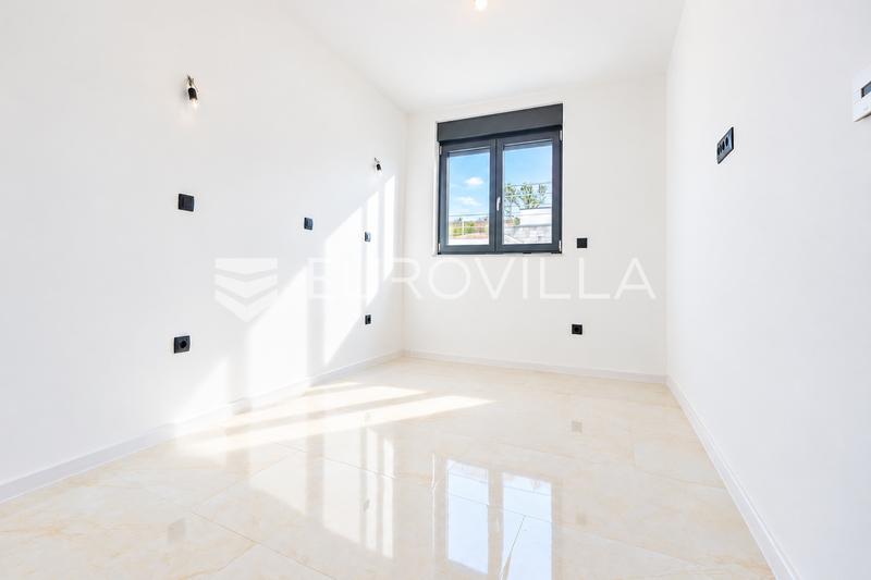 Zadar, Rovanjska - appartement moderne de deux chambres en rez-de-chaussée avec terrasse et vue panoramique sur la mer - 11