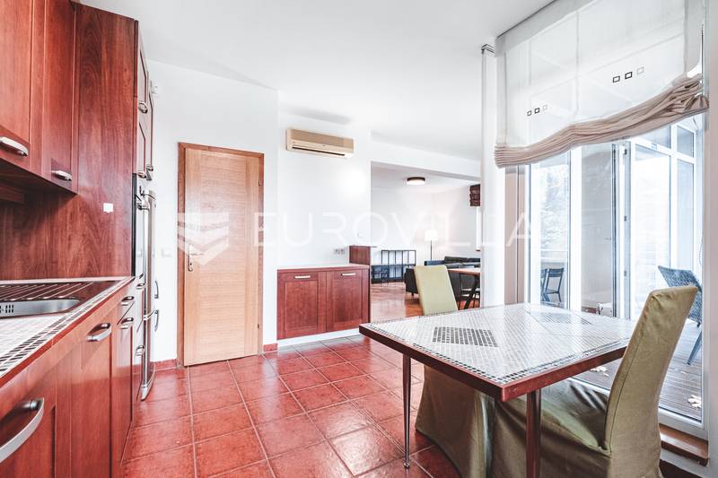 Zagreb, Gračani, prekrasan trosoban stan s parkirnim mjestom 75 m² - 8