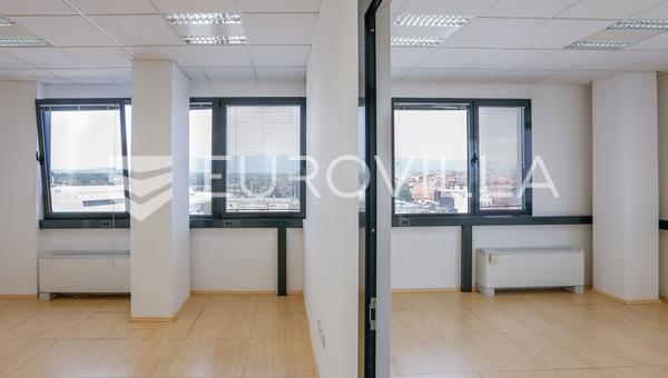 Zagreb, Dubrava, kontorslokal 240 m2 på 1:a våningen i en kontorsbyggnad