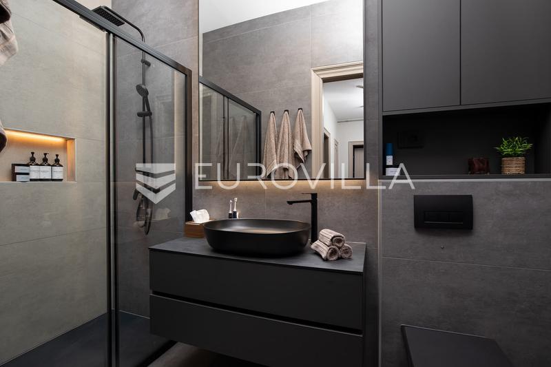 Pula, Zentrum - Premium Designer-renovierte Wohnung in einem historischen Gebäude, 200 m von der Arena entfernt - 14