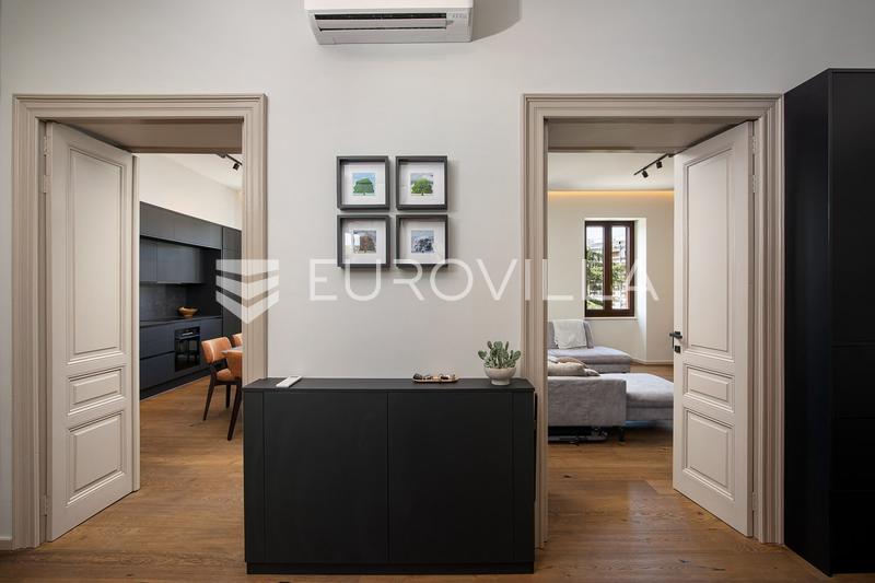 Pula, Zentrum - Premium Designer-renovierte Wohnung in einem historischen Gebäude, 200 m von der Arena entfernt - 7
