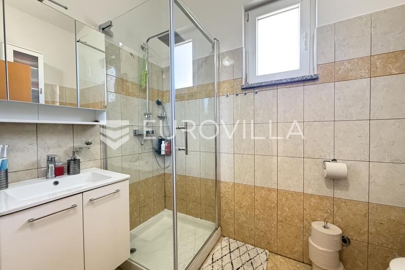 Pula, Nova Veruda, møbleret toværelses lejlighed med loggia, 32 m² - top beliggenhed - 8