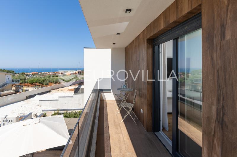 Istra, Poreč, najam kuće 116 m² s jacuzzijem i vrtom na super lokaciji s pogledom na more - 26