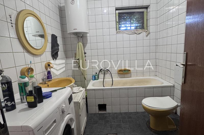 Slavonski Brod, Brodsko Vinogorje - Huis, 90 m², met ruime tuin - 6