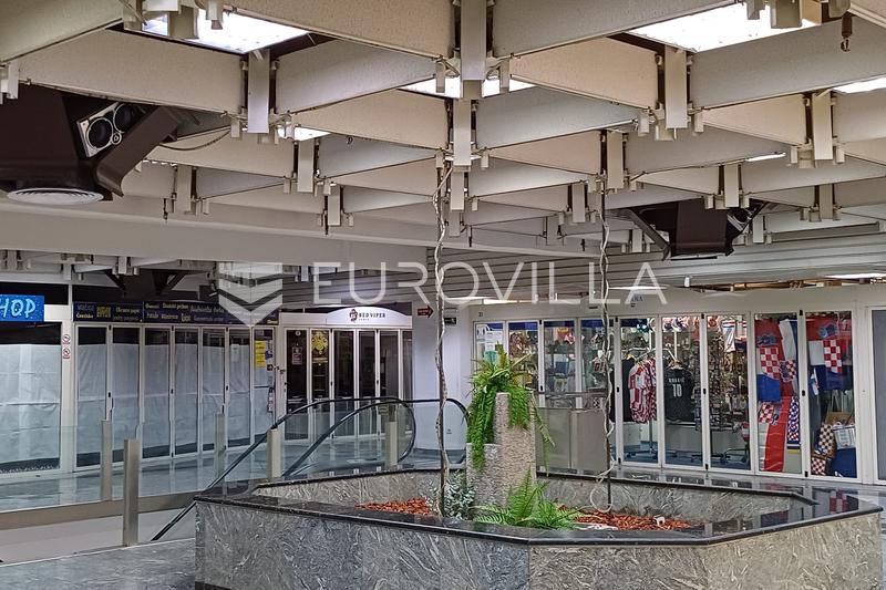 Rijeka, trgovina u centru grada 120 m² - 6