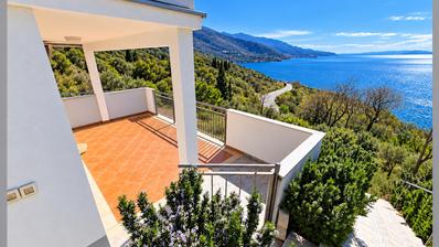 Senj, Planikovac, apartamento de 60,85 m² con terraza y vistas al mar