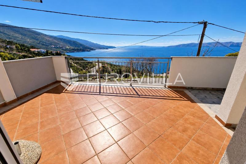 Senj, Planikovac, 60,85 m² lejlighed med terrasse og havudsigt - 2