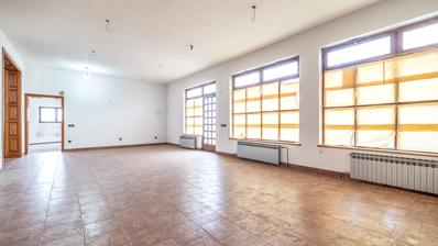 Zagreb, Granešina, stambeno, poslovna kuća s okućnicom, 377 m²
