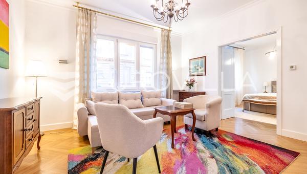 Zagreb, Ribnjak, prekrasan dvosoban stan 71 m²