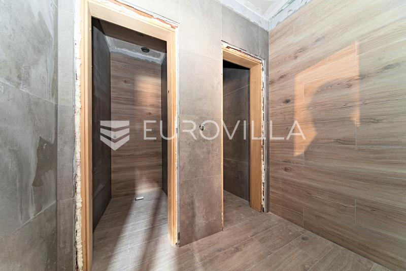 Osijek, Baranja - výjimečný obchodní komplex na jedinečném místě - 37