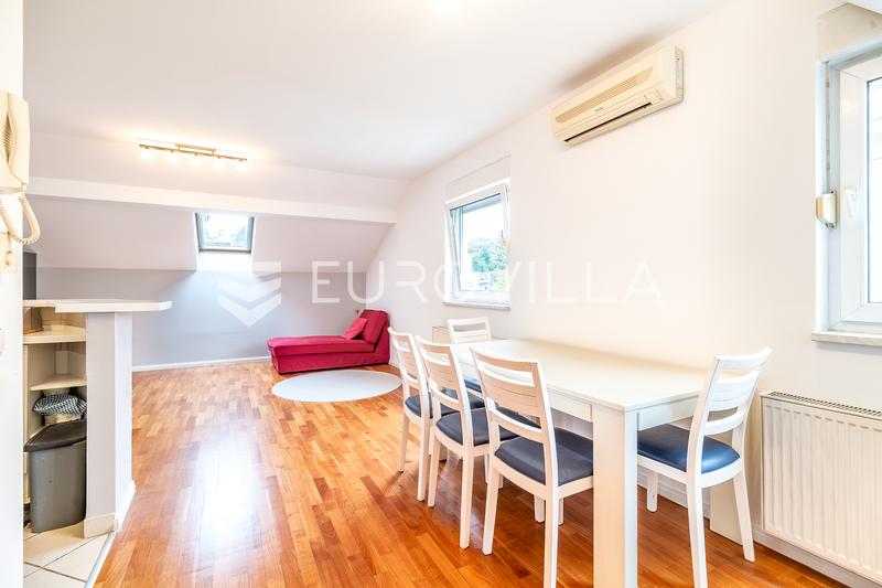 Zagreb, Salata, Srebrnjak, to-plans 3-værelses lejlighed, 95 m² - 2