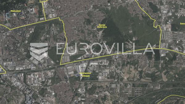 Zagreb, Slavonska, atraktivna poslovna zgrada novije gradnje, 2100 m²