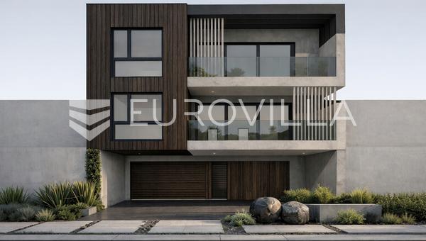 Osijek, Merkez, modern bir şehir villasının 2. katında dört yatak odalı daire, 162 m²
