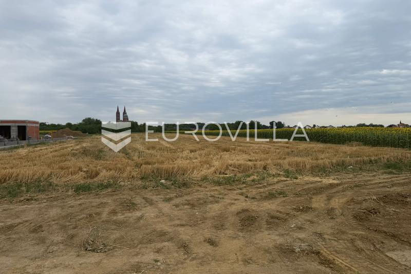 Dakovo, Novo Polje - 6 rakennustonttia, joiden kokonaispinta-ala on 4 339 m² - 3