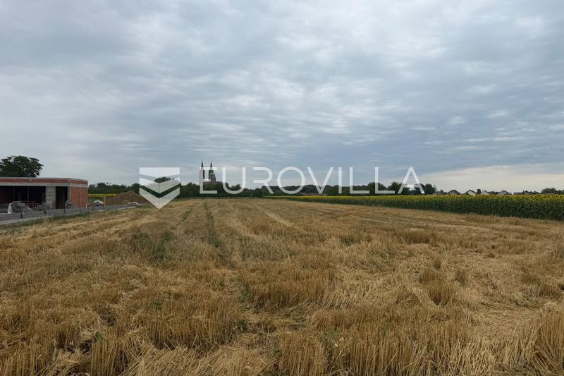 Dakovo, Novo Polje - 6 rakennustonttia, joiden kokonaispinta-ala on 4 339 m² - 1