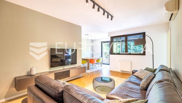 Zagreb, Maksimir, appartement de luxe de trois pièces avec garage, 122 m²