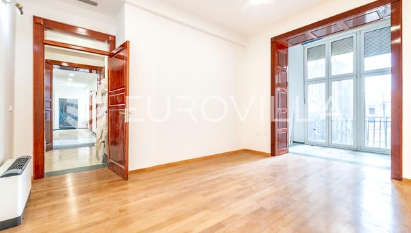 Zagreb, Palmoticeva, funktionelle erhvervslokaler, areal 240 m²