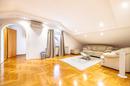 Zagreb, Sesvete, prekrasna obiteljska kuća 360 m² - 9