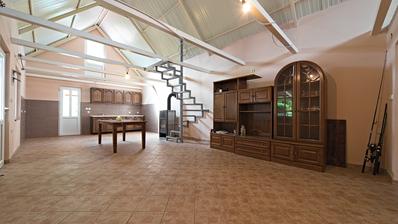 Petrijevci, Nehaj, vikend s pogledom na reko Dravo, terasa z žarom in 722 m² vrt